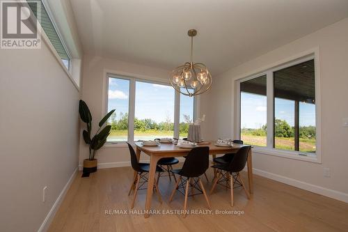 46 Almeara Drive, Otonabee-South Monaghan, ON - Indoor Photo Showing Dining Room