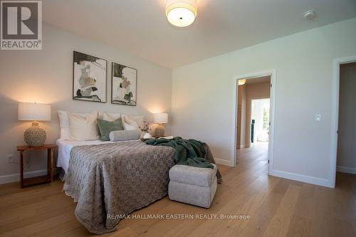 46 Almeara Drive, Otonabee-South Monaghan, ON - Indoor Photo Showing Bedroom