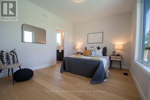 46 Almeara Drive, Otonabee-South Monaghan, ON - Indoor Photo Showing Bedroom