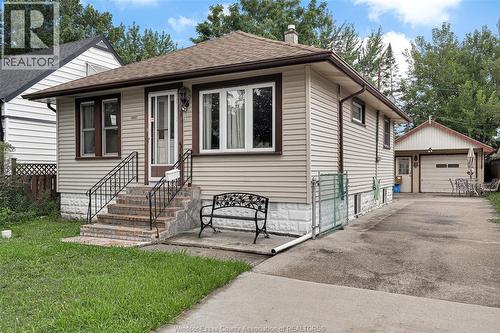 1547 ELLROSE AVENUE  Windsor, ON N8Y 3X6
