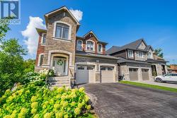 2884 TRULLS ROAD Clarington, ON L1E 2N4