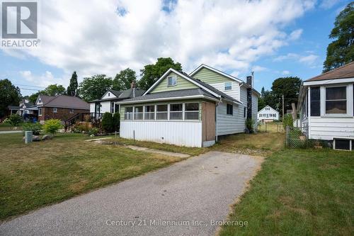 1536 5TH AVENUE W  Owen Sound, ON N4K 5B5