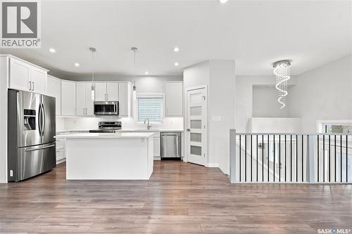 134 Bolstad Way, Saskatoon, SK - Indoor Photo Showing Kitchen With Stainless Steel Kitchen With Upgraded Kitchen