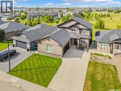 242 Denham CRESCENT  Saskatoon, SK S7R 1E9