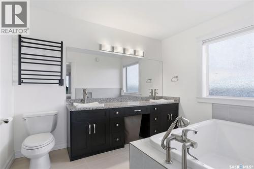 242 Denham Crescent, Saskatoon, SK - Indoor Photo Showing Bathroom