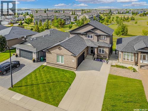 242 Denham CRESCENT  Saskatoon, SK S7R 1E9