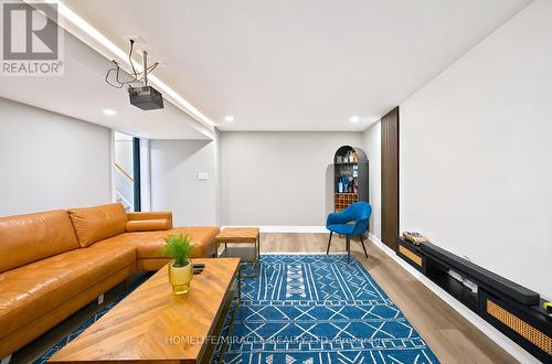 2108 Falmouth Terrace, Burlington, ON - Indoor