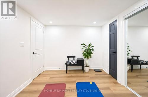 2108 Falmouth Terrace, Burlington, ON - Indoor