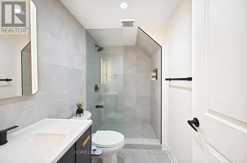 2108 Falmouth Terrace, Burlington, ON - Indoor Photo Showing Bathroom