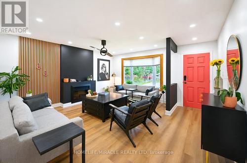 2108 Falmouth Terrace, Burlington, ON - Indoor Photo Showing Other Room
