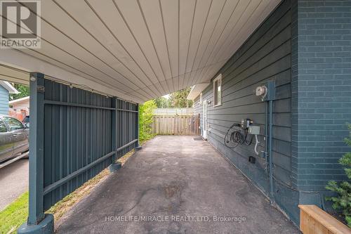 2108 Falmouth Terrace, Burlington, ON - Outdoor With Exterior