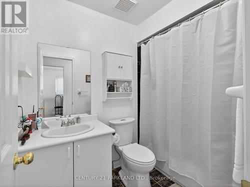 181 Purcell Crescent, Vaughan, ON - Indoor Photo Showing Bathroom