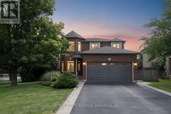 470 AMANDA CRESCENT  Burlington, ON L7L 6H5