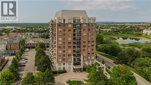 2325 Central Park Drive Unit# 709, Oakville, ON - Outdoor