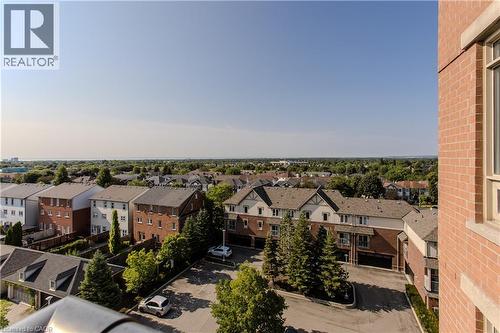 2325 Central Park Drive Unit# 709, Oakville, ON - Outdoor