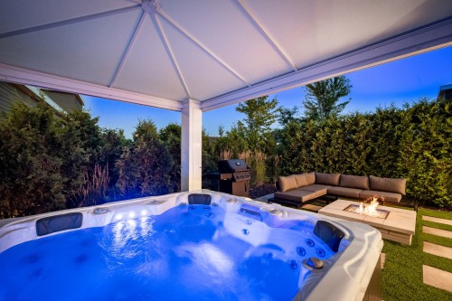 Cour - 345 Rue Narbonne, Sainte-Julie, QC - Outdoor