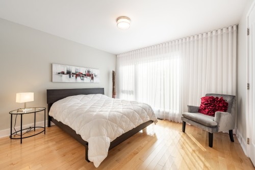 Chambre à coucher - 345 Rue Narbonne, Sainte-Julie, QC - Indoor Photo Showing Bedroom