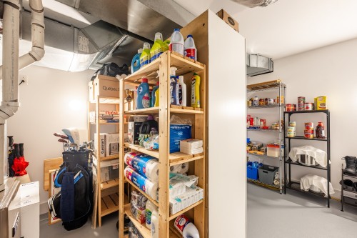 Rangement - 345 Rue Narbonne, Sainte-Julie, QC - Indoor With Storage