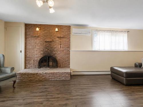 47 Forest Road, Dartmouth, NS - Indoor With Fireplace