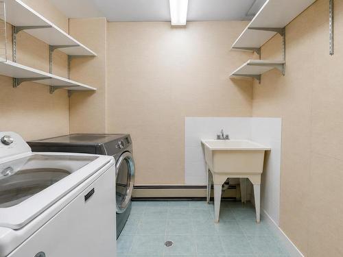 47 Forest Road, Dartmouth, NS - Indoor Photo Showing Laundry Room