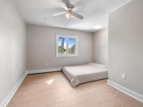 47 Forest Road, Dartmouth, NS - Indoor Photo Showing Bedroom