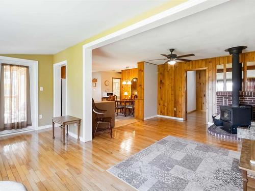 198 Spruce Drive, Barss Corner, NS - Indoor Photo Showing Living Room