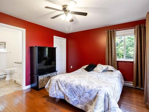 198 Spruce Drive, Barss Corner, NS - Indoor Photo Showing Bedroom