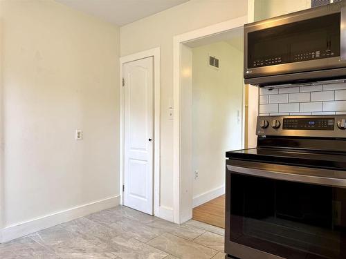 5 Elmwood Drive, Amherst, NS - Indoor Photo Showing Other Room