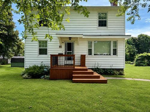5 Elmwood Drive, Amherst, NS - Outdoor