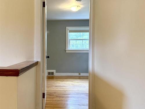 5 Elmwood Drive, Amherst, NS - Indoor Photo Showing Other Room