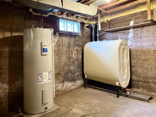 5 Elmwood Drive, Amherst, NS - Indoor Photo Showing Basement