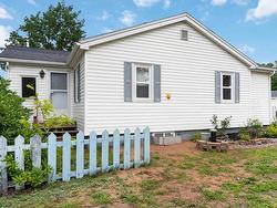 191 Oakdene Avenue  Kentville, NS B4N 2C3