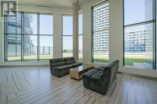 3706 - 8 Water Walk Drive, Markham, ON - Indoor Photo Showing Other Room