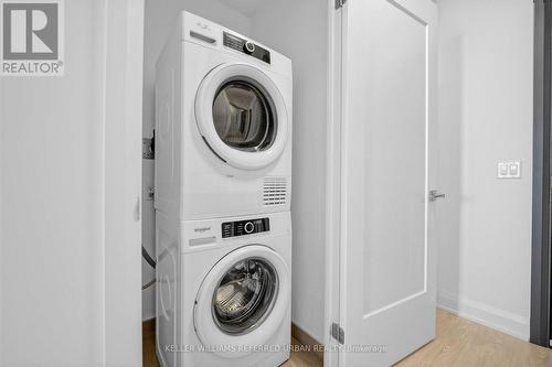 3706 - 8 Water Walk Drive, Markham, ON - Indoor Photo Showing Laundry Room