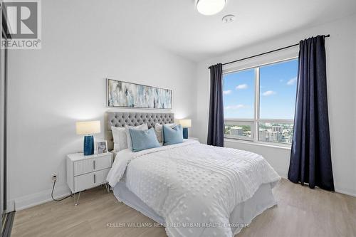 3706 - 8 Water Walk Drive, Markham, ON - Indoor Photo Showing Bedroom