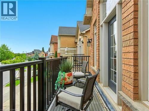 200 Giddings Crescent, Milton, ON - Outdoor With Exterior
