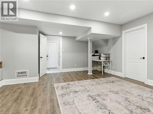 200 Giddings Crescent, Milton, ON - Indoor
