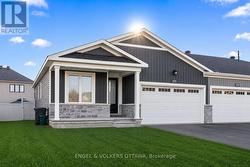 777 COAST CIRCLE Ottawa, ON K4M 0N5