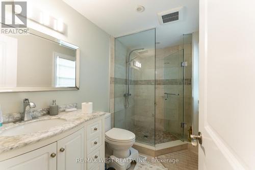 3098 Driftwood Drive, Burlington, ON - Indoor Photo Showing Bathroom