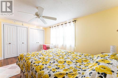 3098 Driftwood Drive, Burlington, ON - Indoor Photo Showing Bedroom