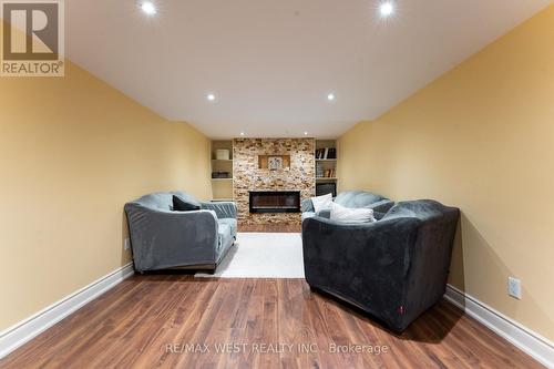 3098 Driftwood Drive, Burlington, ON - Indoor With Fireplace