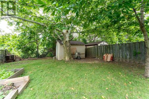 3098 Driftwood Drive, Burlington, ON - Outdoor