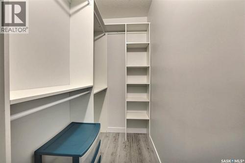 34 Elmwood Place, Regina, SK - Indoor With Storage
