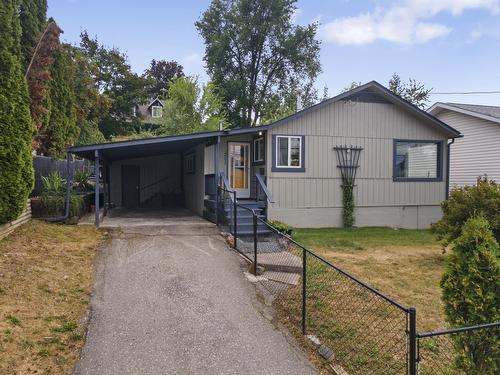 711 Ibbitson Street, Creston, BC - Outdoor