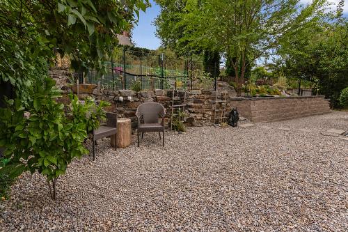 711 Ibbitson Street, Creston, BC - Outdoor
