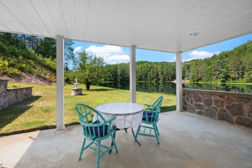 Veranda - 41 Ch. Maccreadie, Otter Lake, QC - Outdoor With Deck Patio Veranda