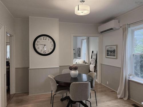 228 Cottage Street, New Glasgow, NS - Indoor Photo Showing Dining Room