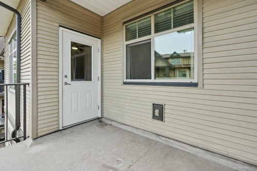 #307-2117 Meredith Rd, Nanaimo, BC - Outdoor With Exterior
