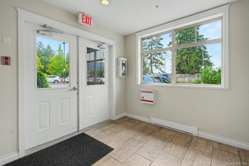 #307-2117 Meredith Rd, Nanaimo, BC - Indoor Photo Showing Other Room