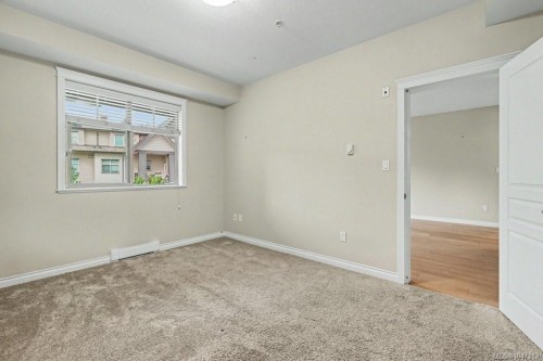 #307-2117 Meredith Rd, Nanaimo, BC - Indoor Photo Showing Other Room